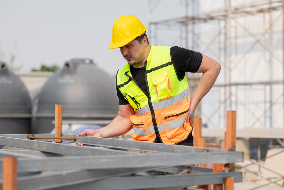 How Chiropractors Help With Work Injuries